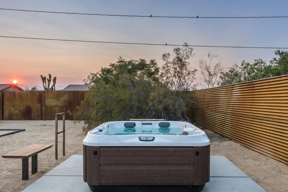 Hidden Valley Cottage - Modern Home In Jt Hot Tub جوشوا تري المظهر الخارجي الصورة